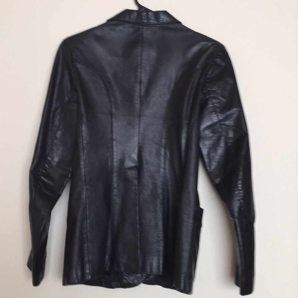 Leather jacket - Picture 2 of 3